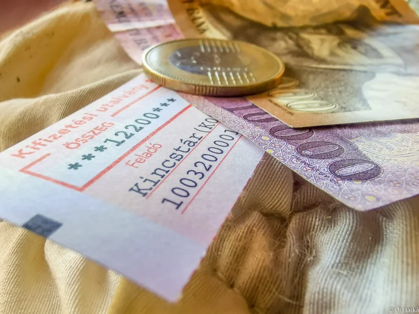 Családi pótlék utalás 2026