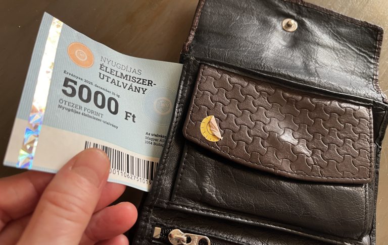 nyugdíjas élelmiszer-utalvány pénztárca