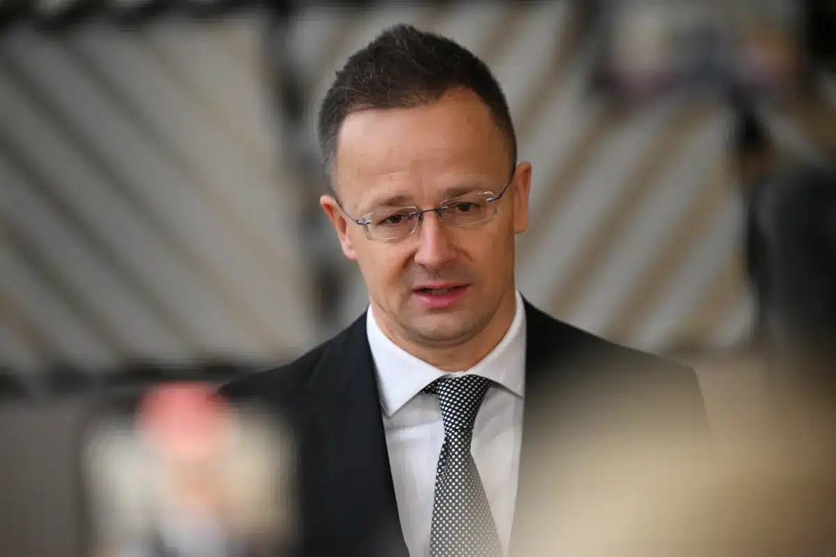 szíjjártó-péter